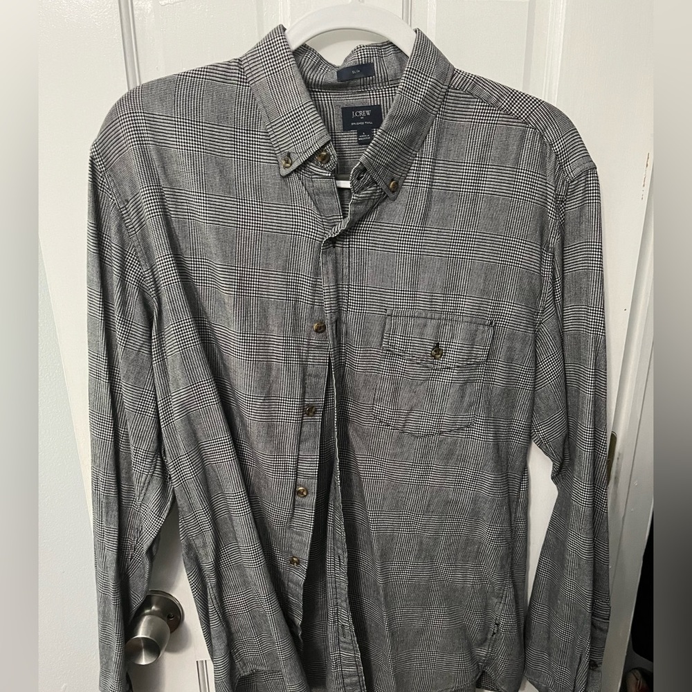 Large J.Crew button down mens slim never worn